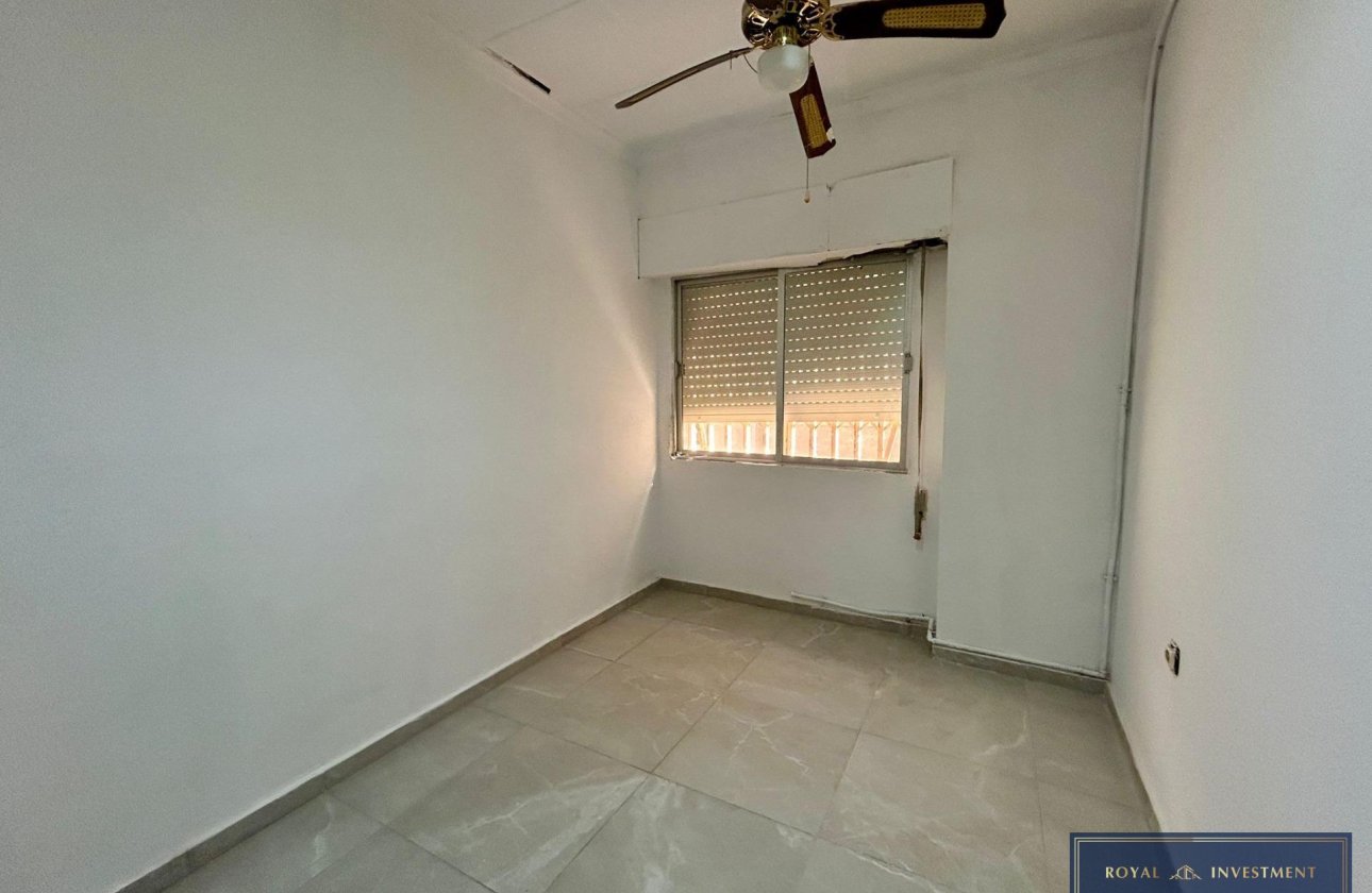 Herverkoop - Appartement -
Torrevieja - Centro