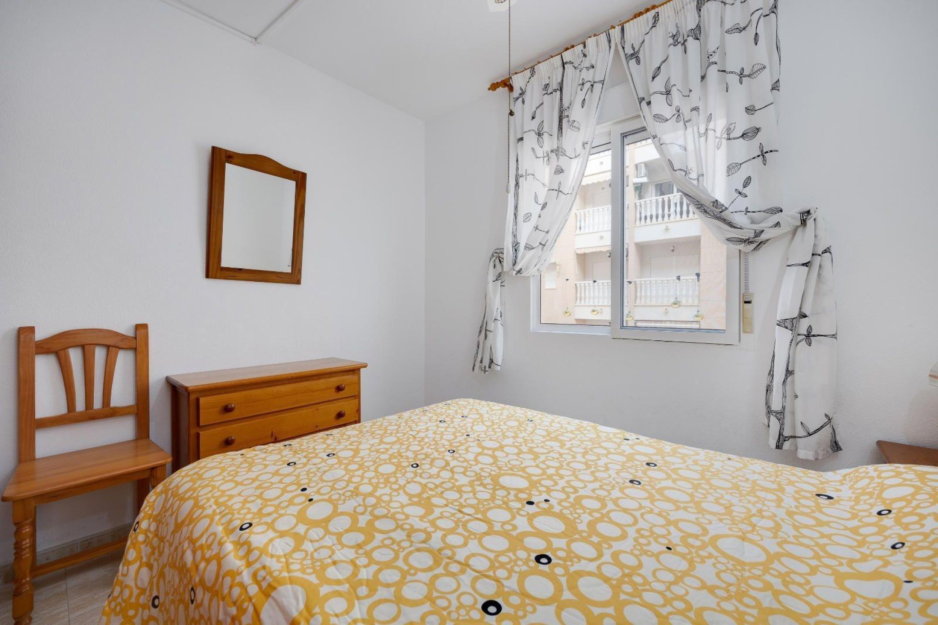 Herverkoop - Appartement -
Torrevieja - Centro