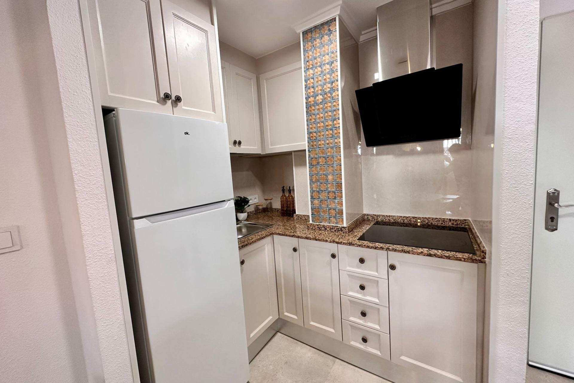 Herverkoop - Appartement -
Torrevieja - Centro