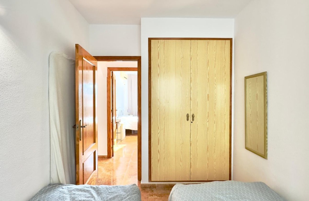 Herverkoop - Appartement -
Torrevieja - Centro