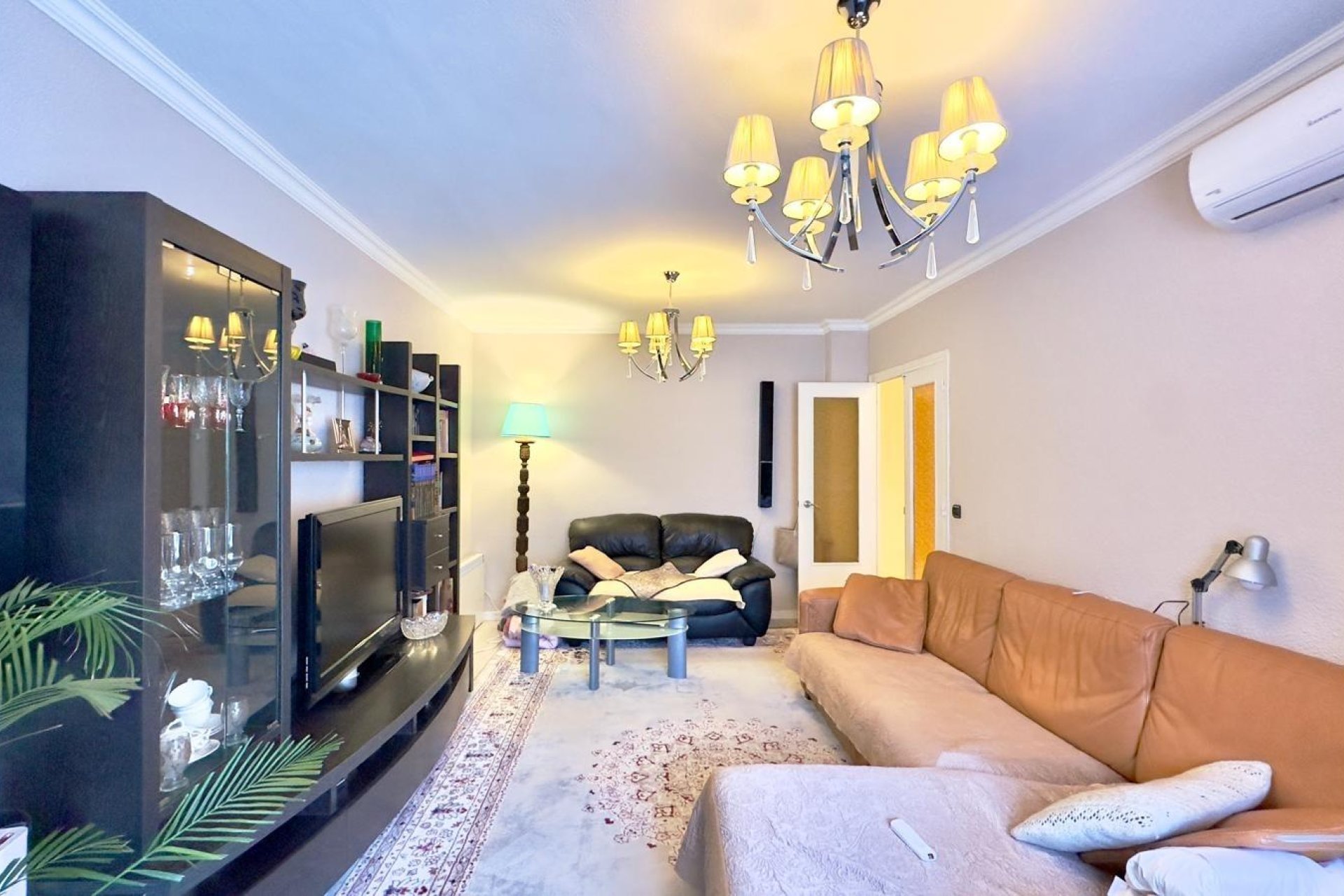 Herverkoop - Appartement -
Torrevieja - Centro