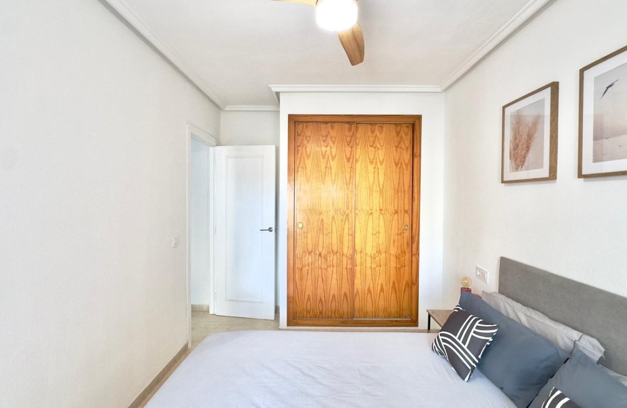 Herverkoop - Appartement -
Torrevieja - Centro