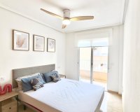 Herverkoop - Appartement -
Torrevieja - Centro