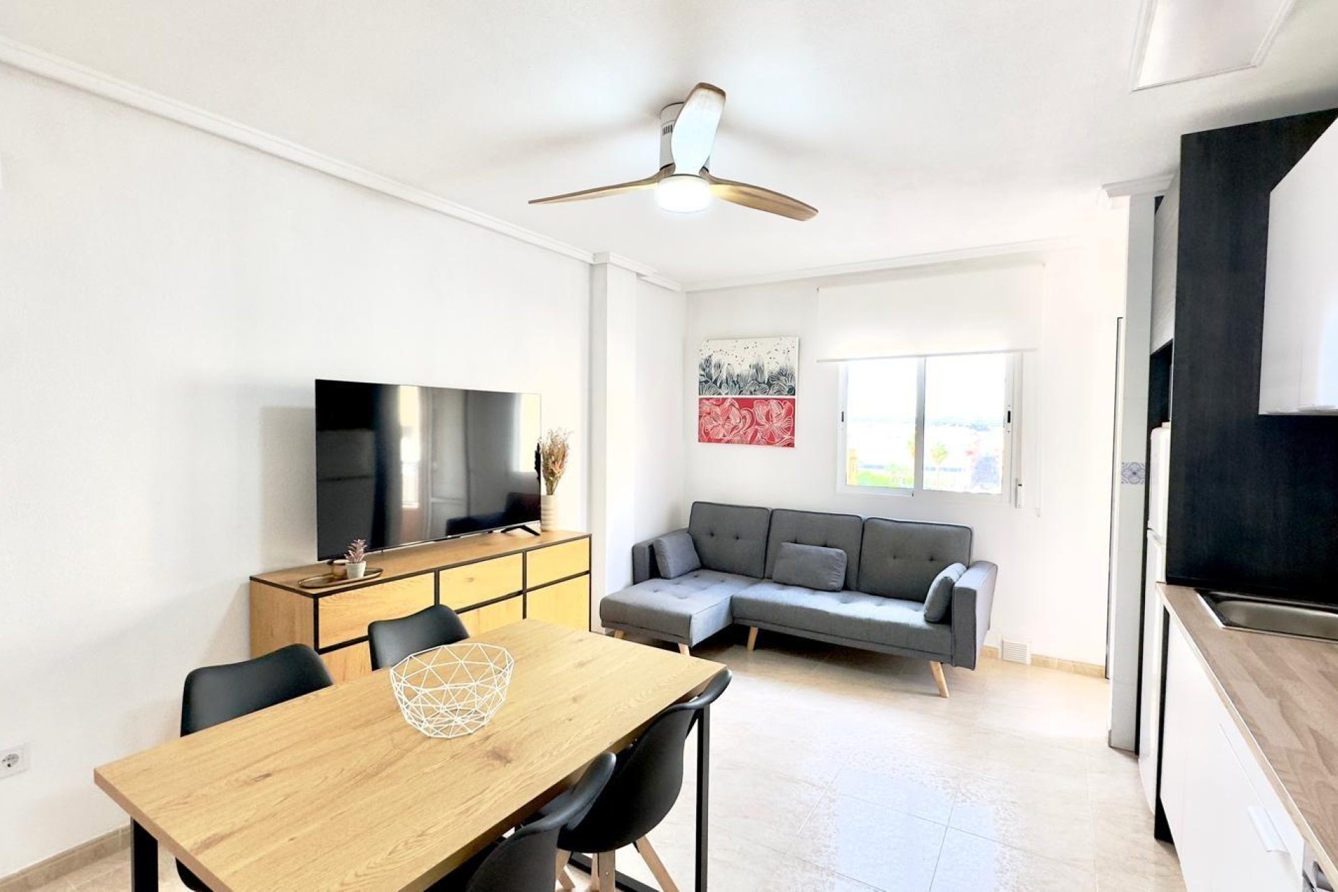 Herverkoop - Appartement -
Torrevieja - Centro