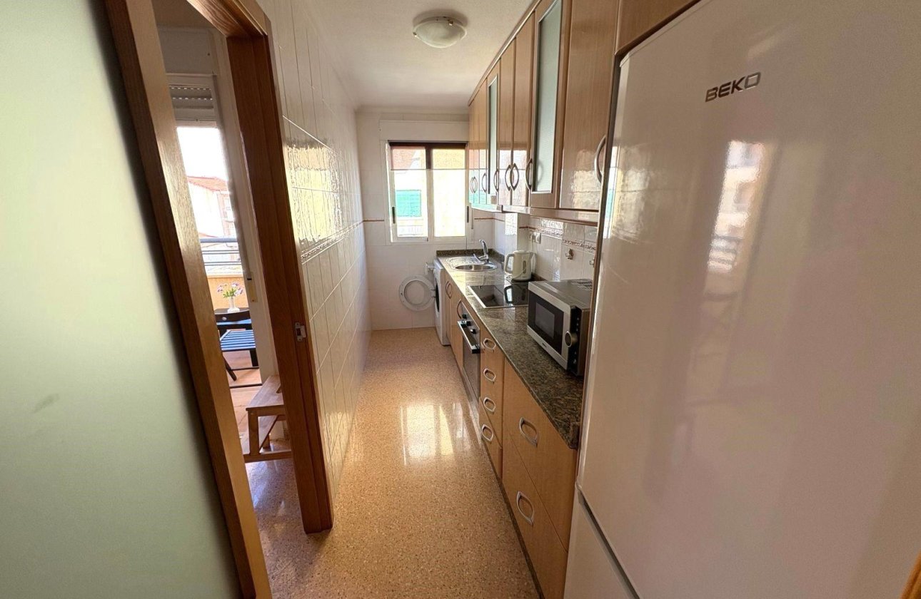Herverkoop - Appartement -
Torrevieja - Centro