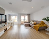 Herverkoop - Appartement -
Torrevieja - Centro