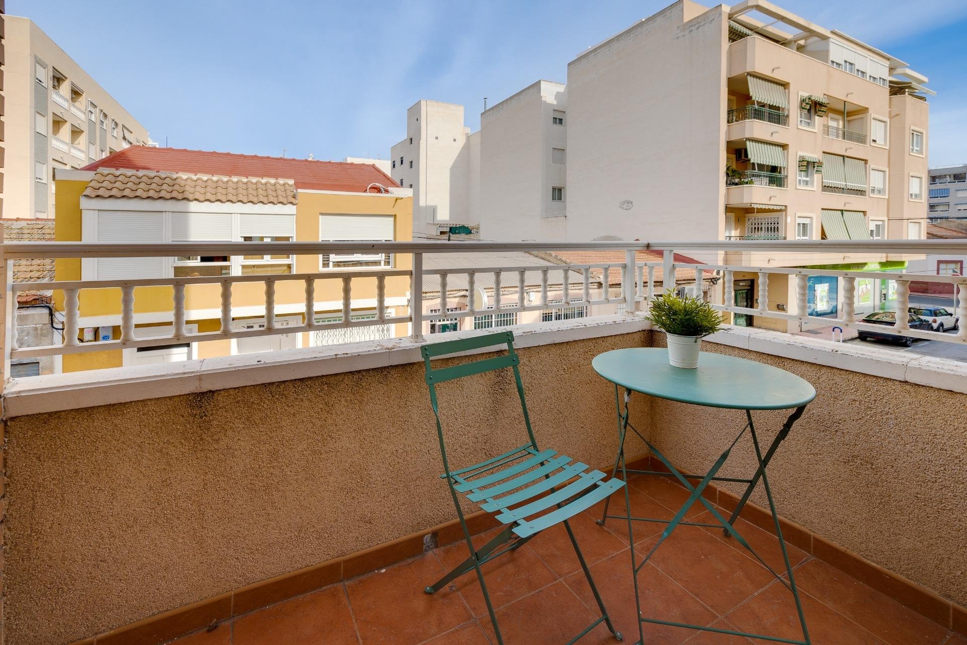 Herverkoop - Appartement -
Torrevieja - Centro
