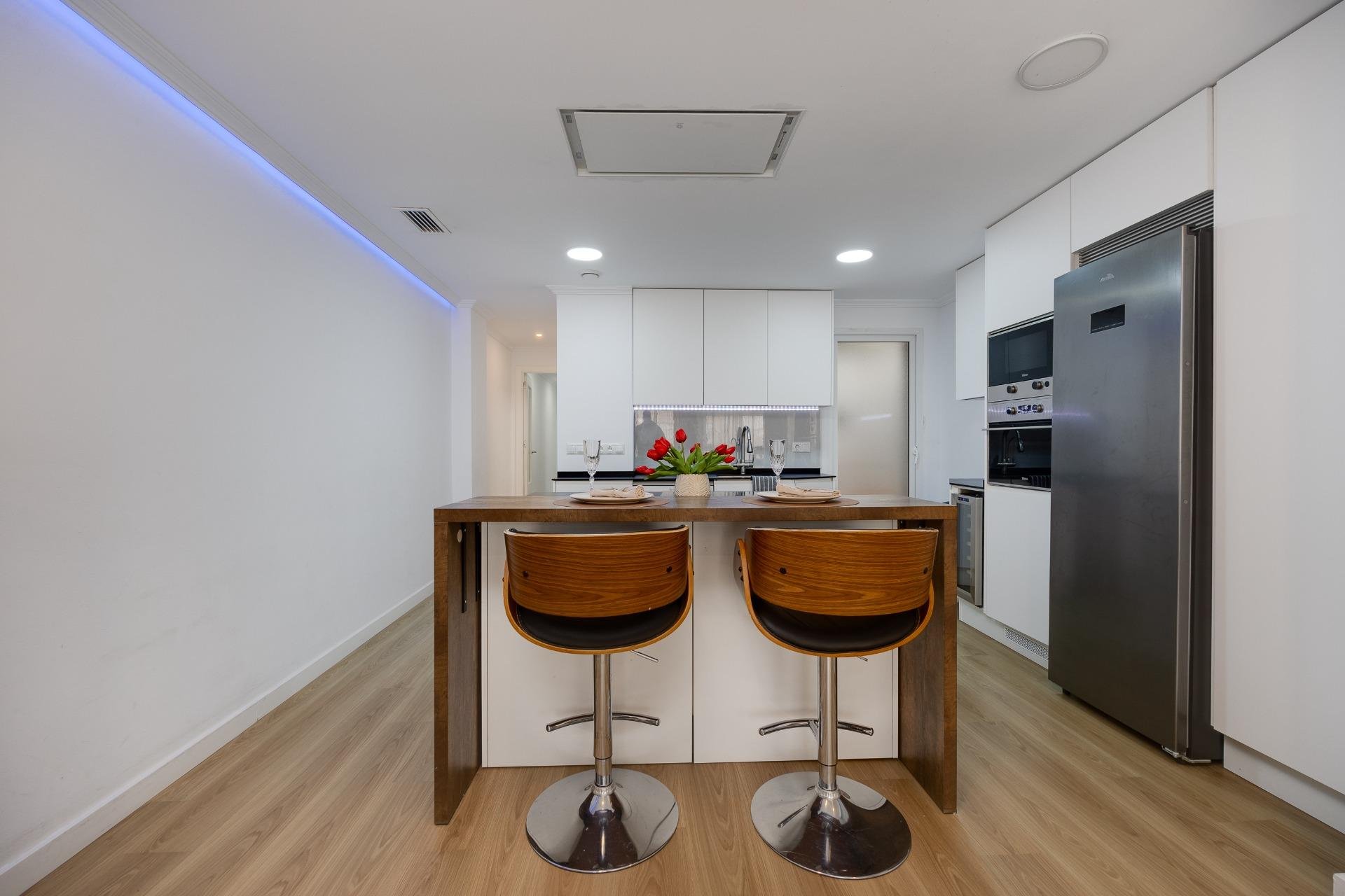 Herverkoop - Appartement -
Torrevieja - Centro