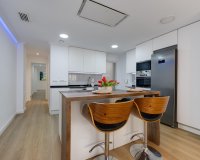 Herverkoop - Appartement -
Torrevieja - Centro