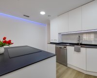 Herverkoop - Appartement -
Torrevieja - Centro