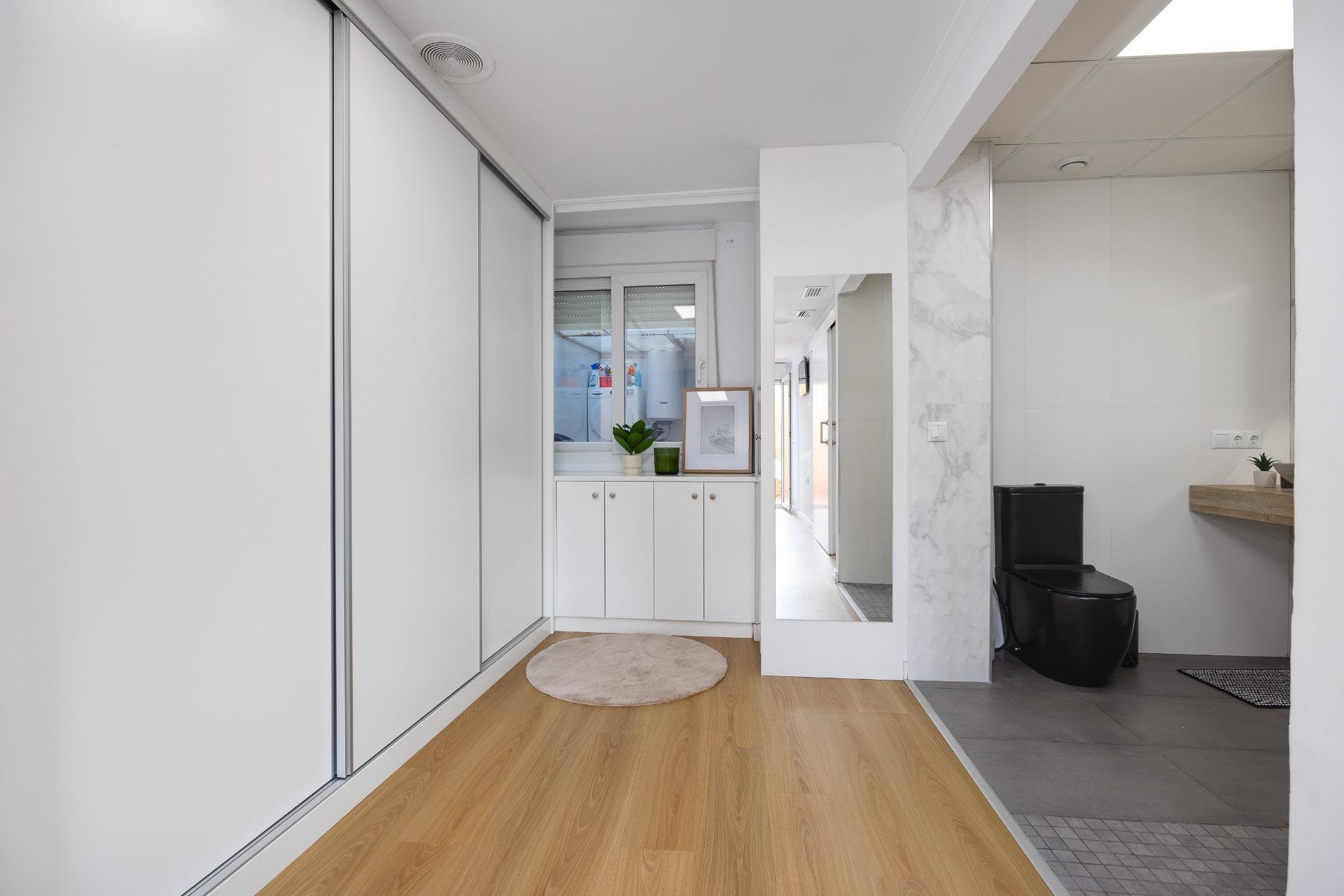 Herverkoop - Appartement -
Torrevieja - Centro