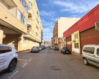 Herverkoop - Appartement -
Torrevieja - Centro