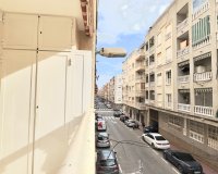 Herverkoop - Appartement -
Torrevieja - Centro
