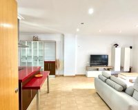 Herverkoop - Appartement -
Torrevieja - Centro