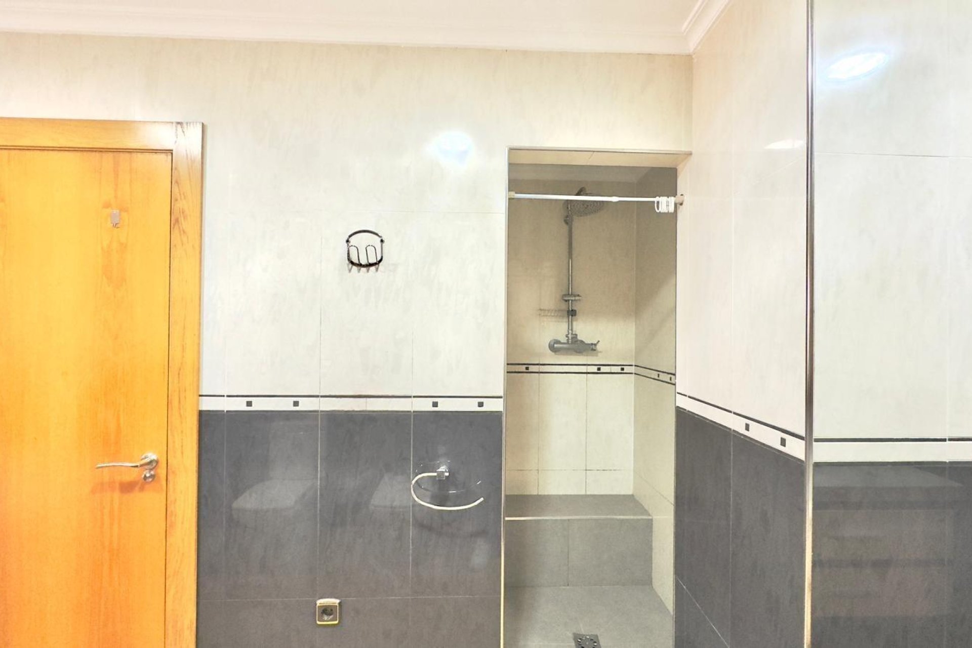 Herverkoop - Appartement -
Torrevieja - Centro