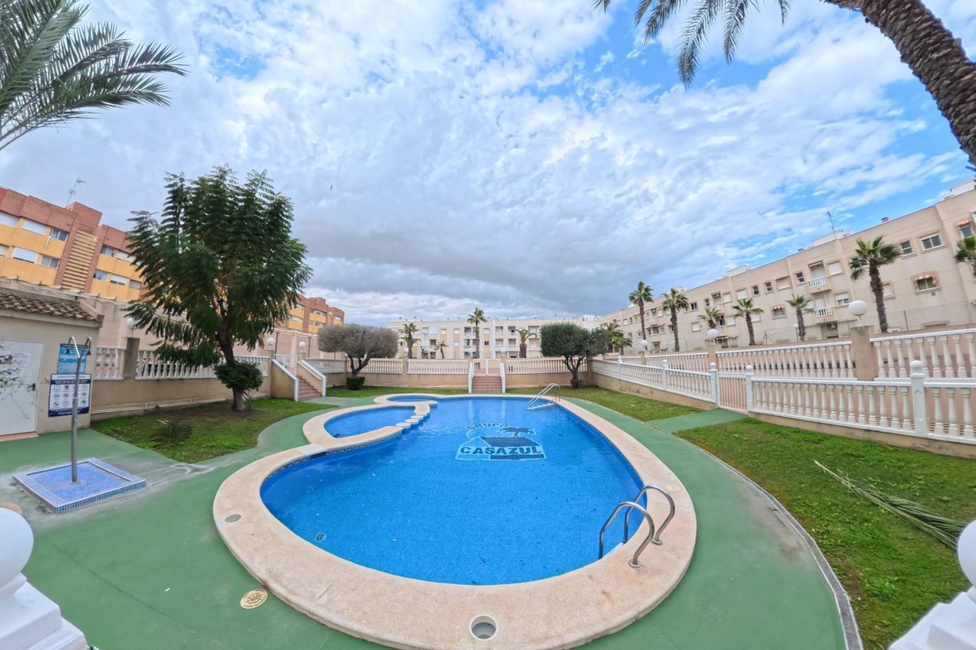 Herverkoop - Appartement -
Torrevieja - Centro