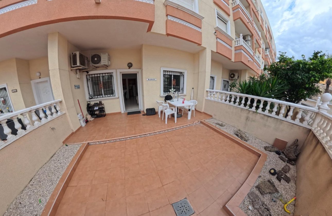 Herverkoop - Appartement -
Torrevieja - Centro