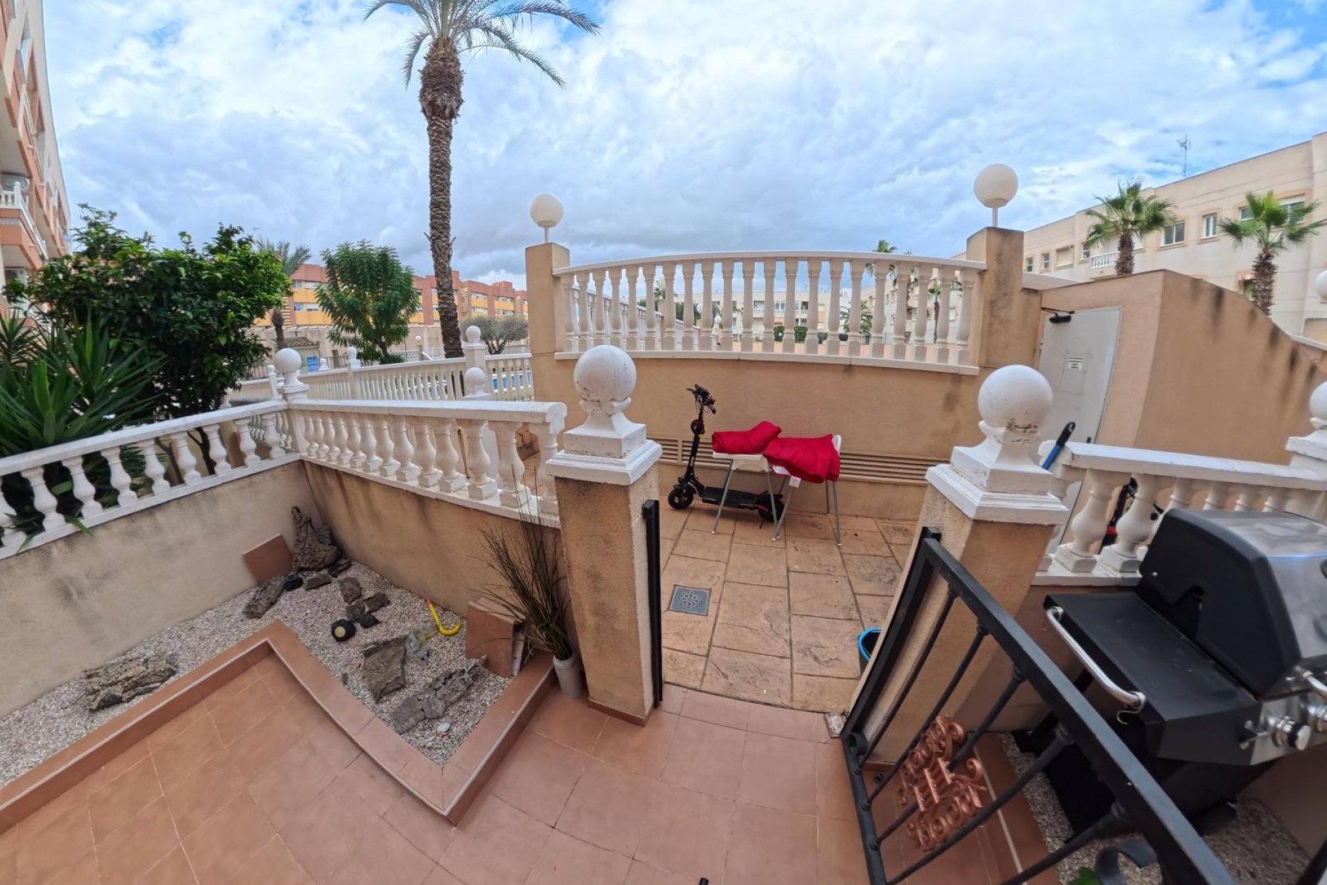 Herverkoop - Appartement -
Torrevieja - Centro