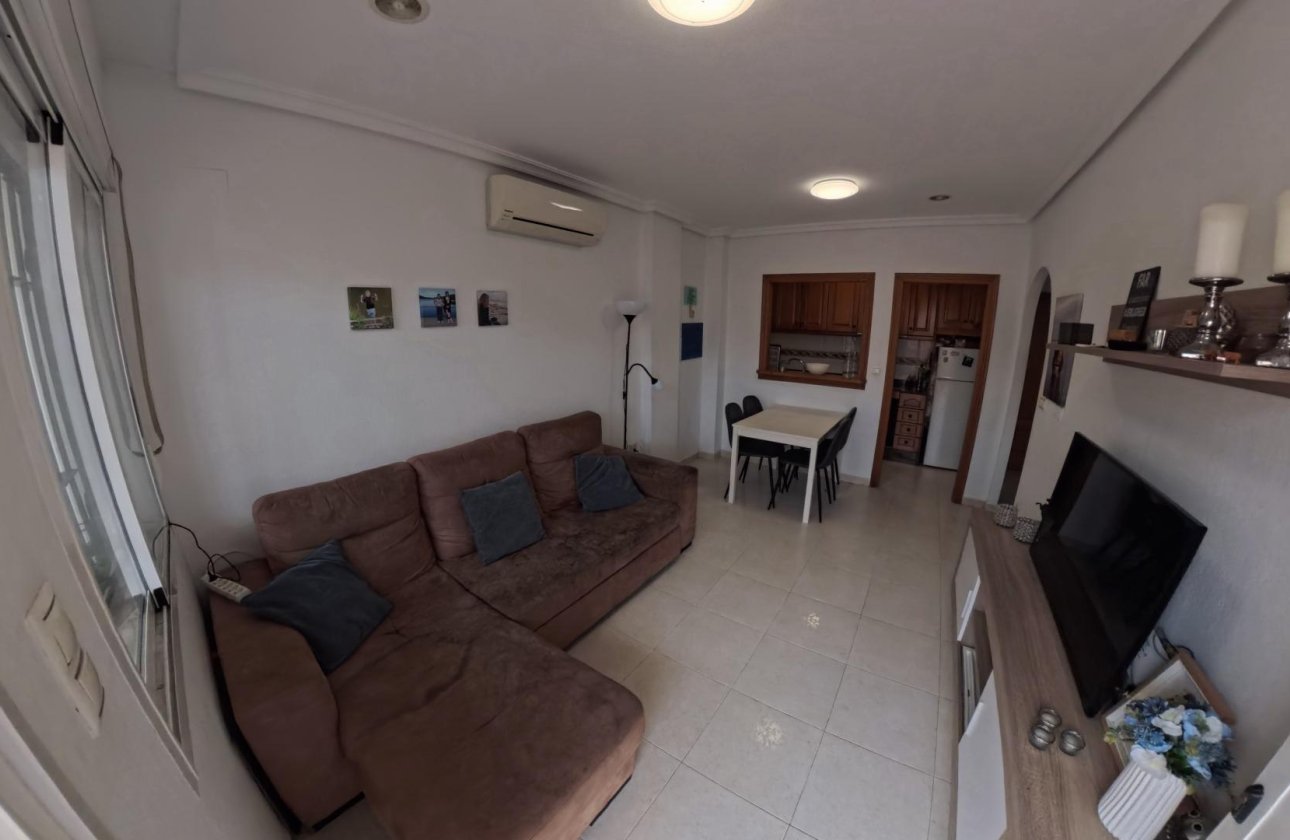 Herverkoop - Appartement -
Torrevieja - Centro