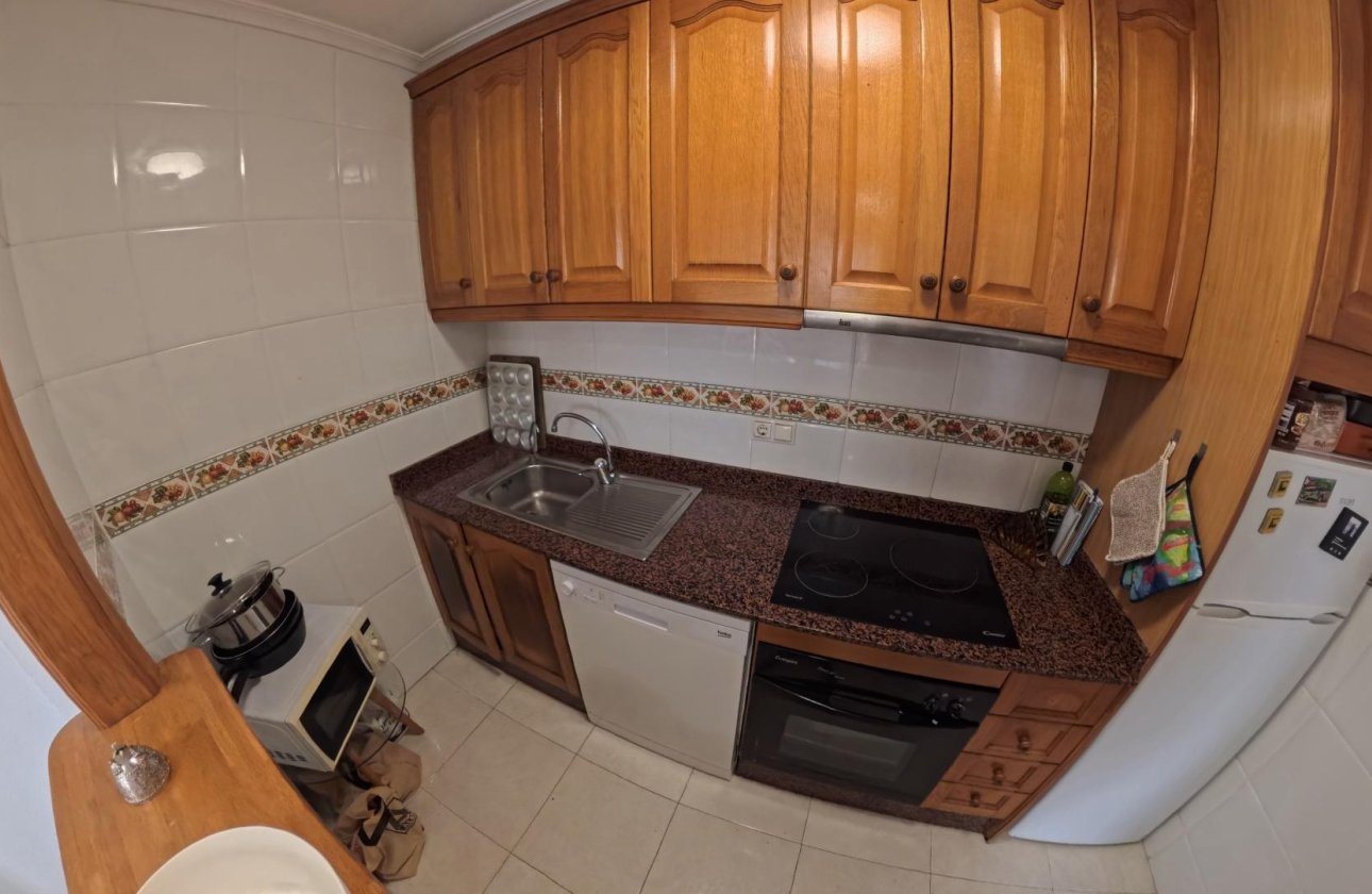 Herverkoop - Appartement -
Torrevieja - Centro