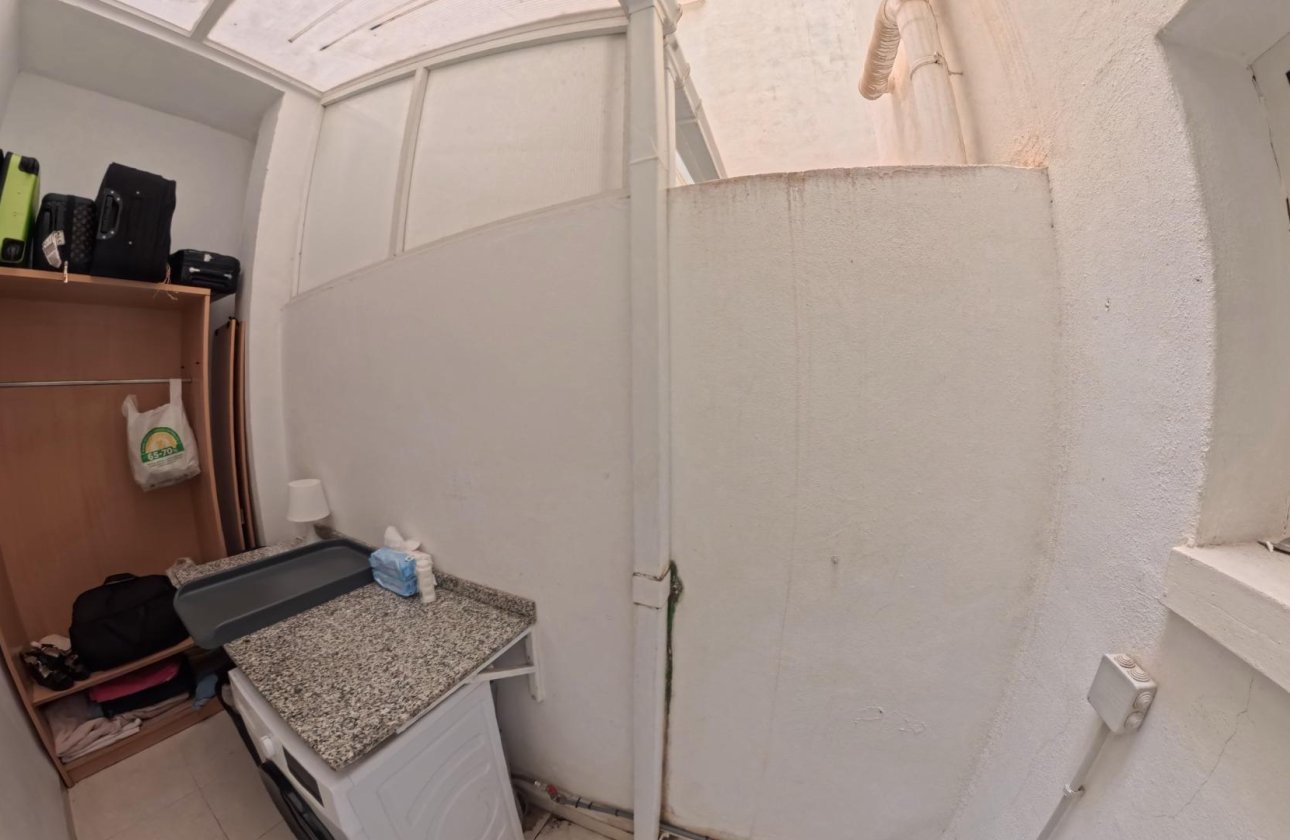 Herverkoop - Appartement -
Torrevieja - Centro