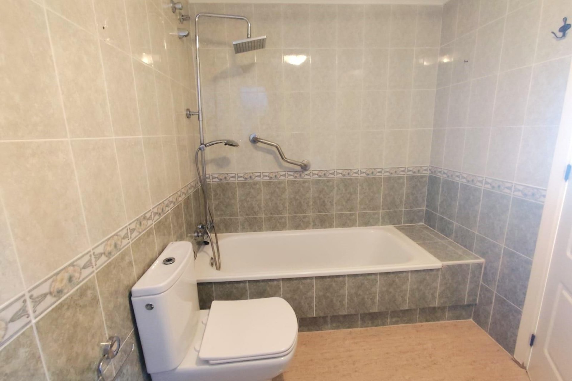 Herverkoop - Appartement -
Torrevieja - Centro