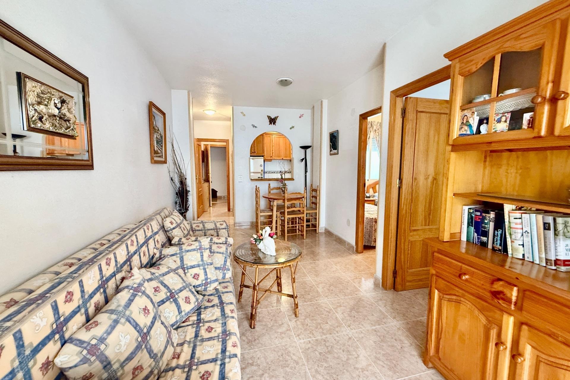 Herverkoop - Appartement -
Torrevieja - Centro