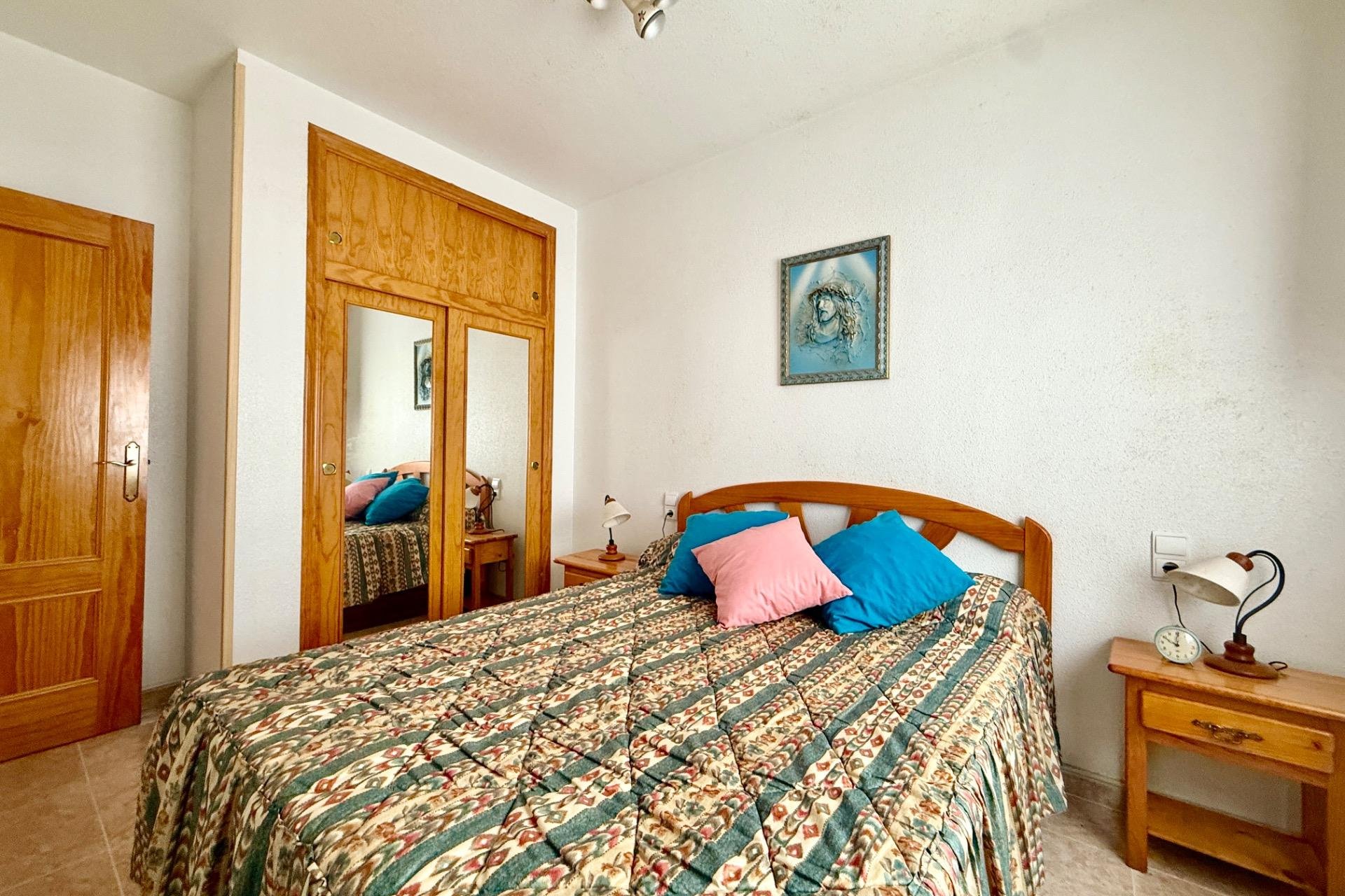 Herverkoop - Appartement -
Torrevieja - Centro