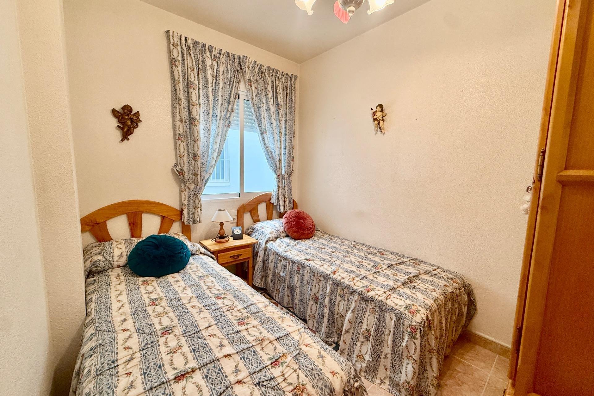 Herverkoop - Appartement -
Torrevieja - Centro