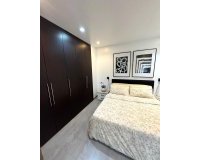 Herverkoop - Appartement -
Torrevieja - Centro