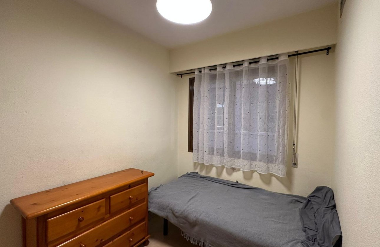 Herverkoop - Appartement -
Torrevieja - Centro