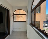 Herverkoop - Appartement -
Torrevieja - Centro