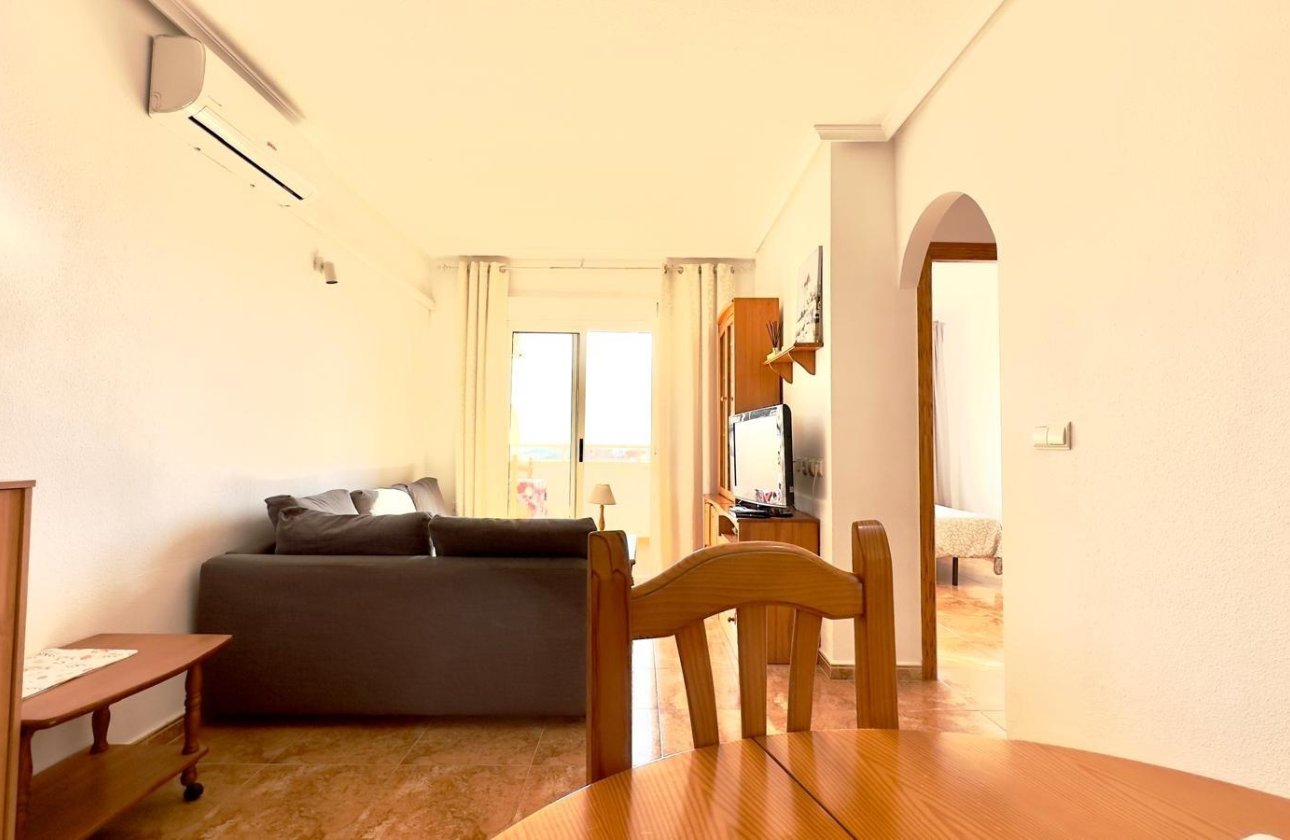 Herverkoop - Appartement -
Torrevieja - Centro