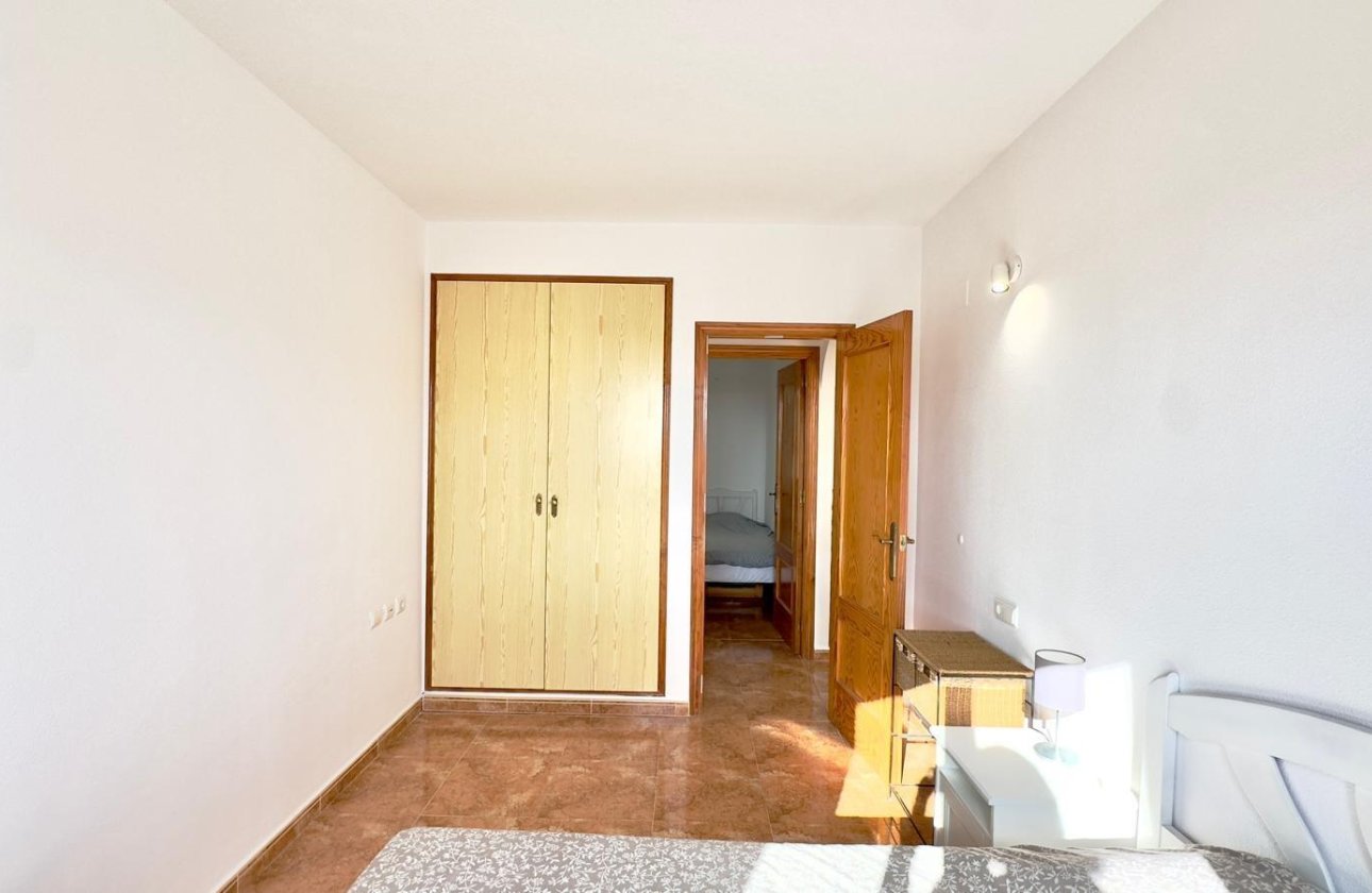 Herverkoop - Appartement -
Torrevieja - Centro
