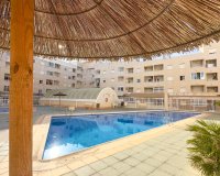 Herverkoop - Appartement -
Torrevieja - Centro