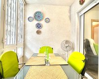 Herverkoop - Appartement -
Torrevieja - Centro