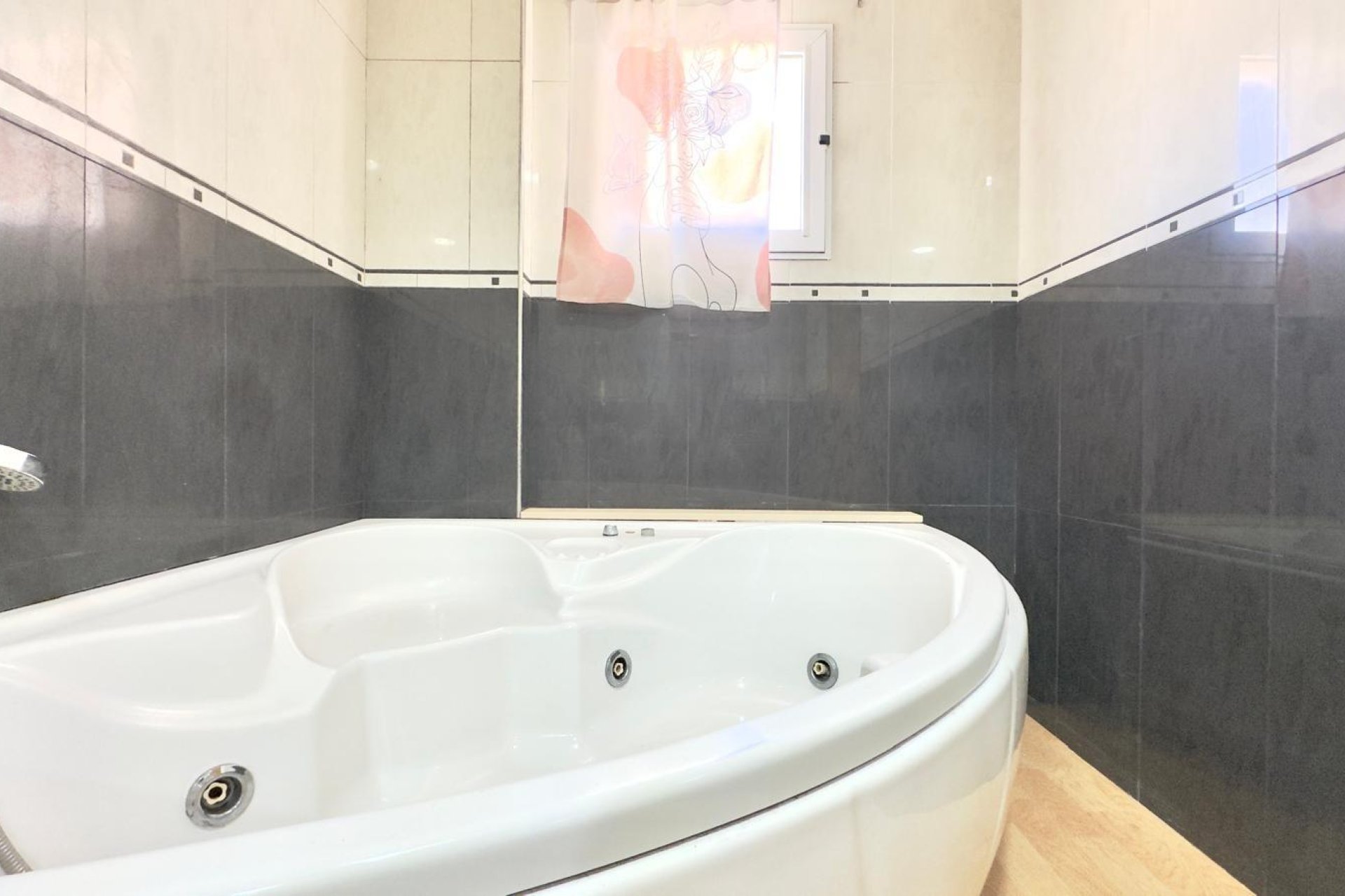 Herverkoop - Appartement -
Torrevieja - Centro