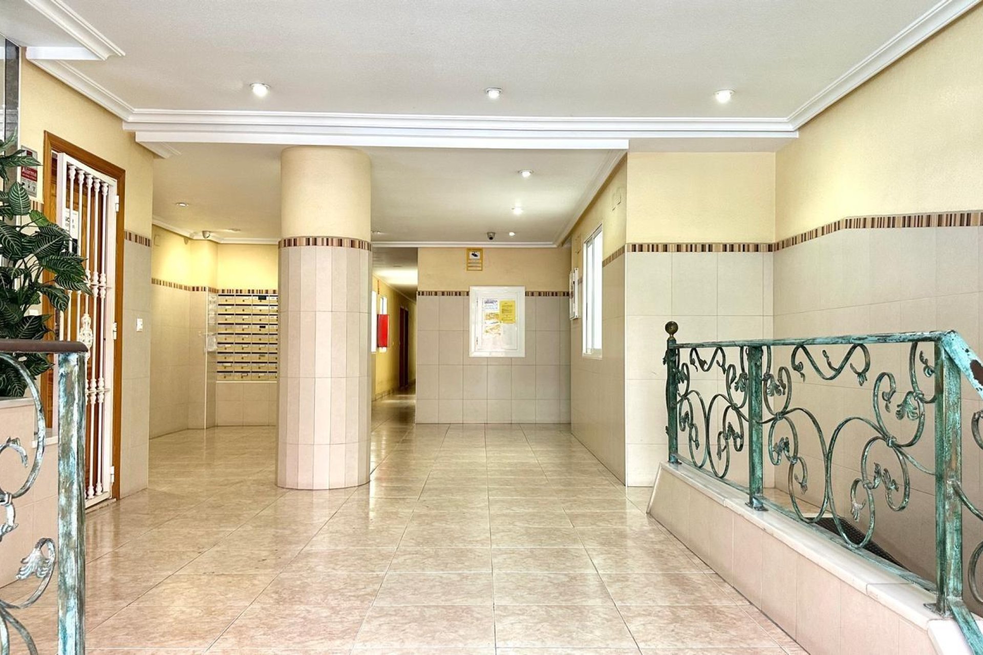 Herverkoop - Appartement -
Torrevieja - Centro