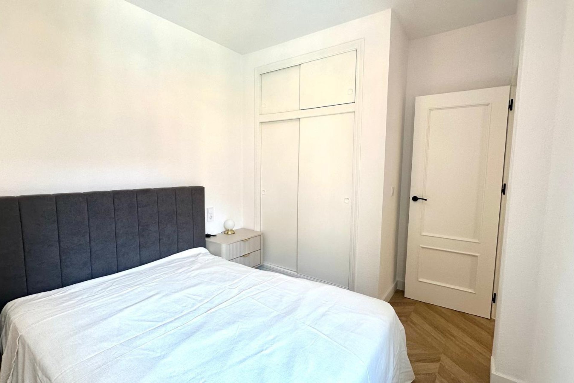 Herverkoop - Appartement -
Torrevieja - Centro