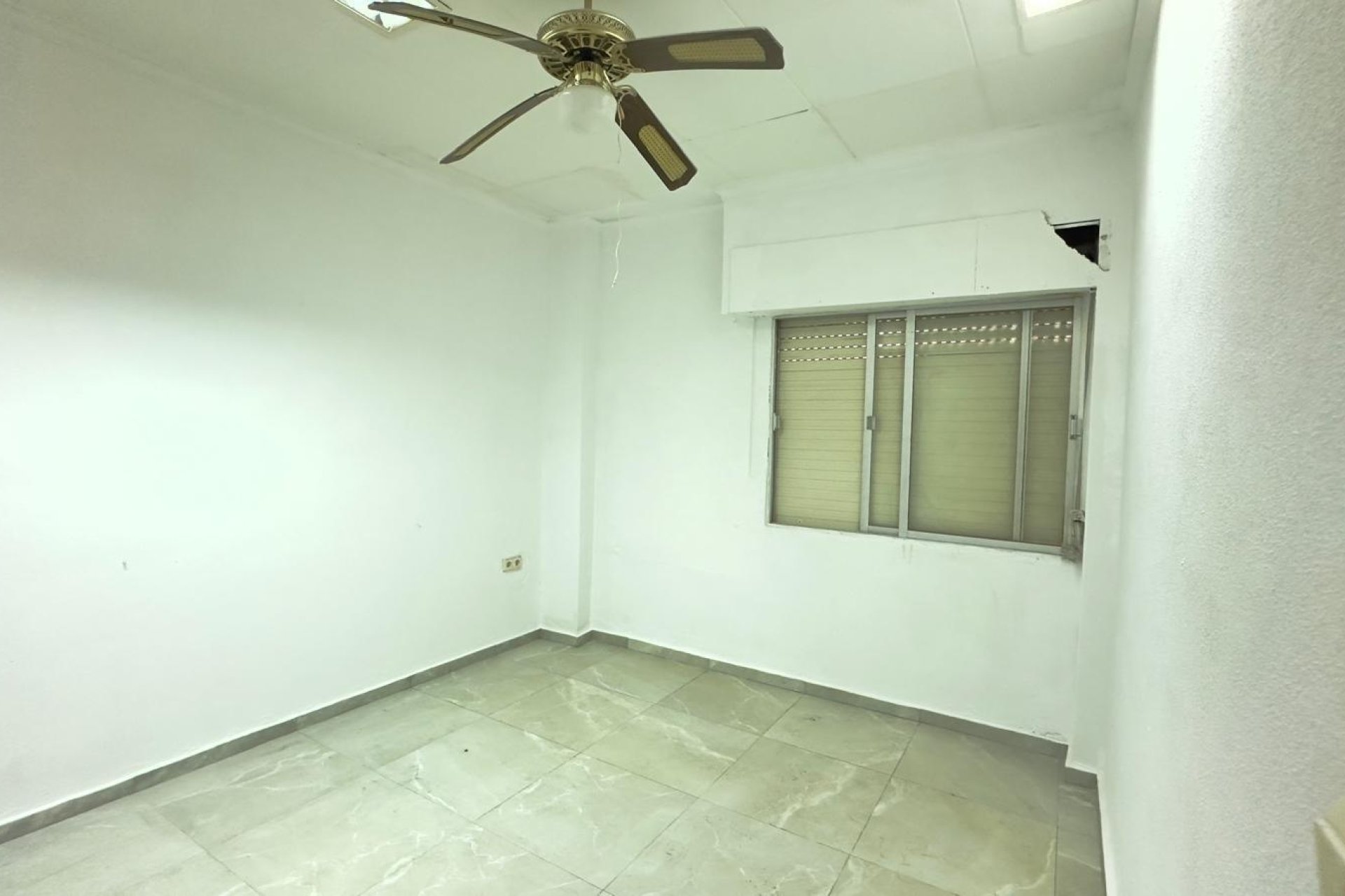 Herverkoop - Appartement -
Torrevieja - Centro