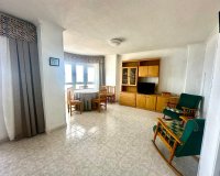Herverkoop - Appartement -
Torrevieja - Centro