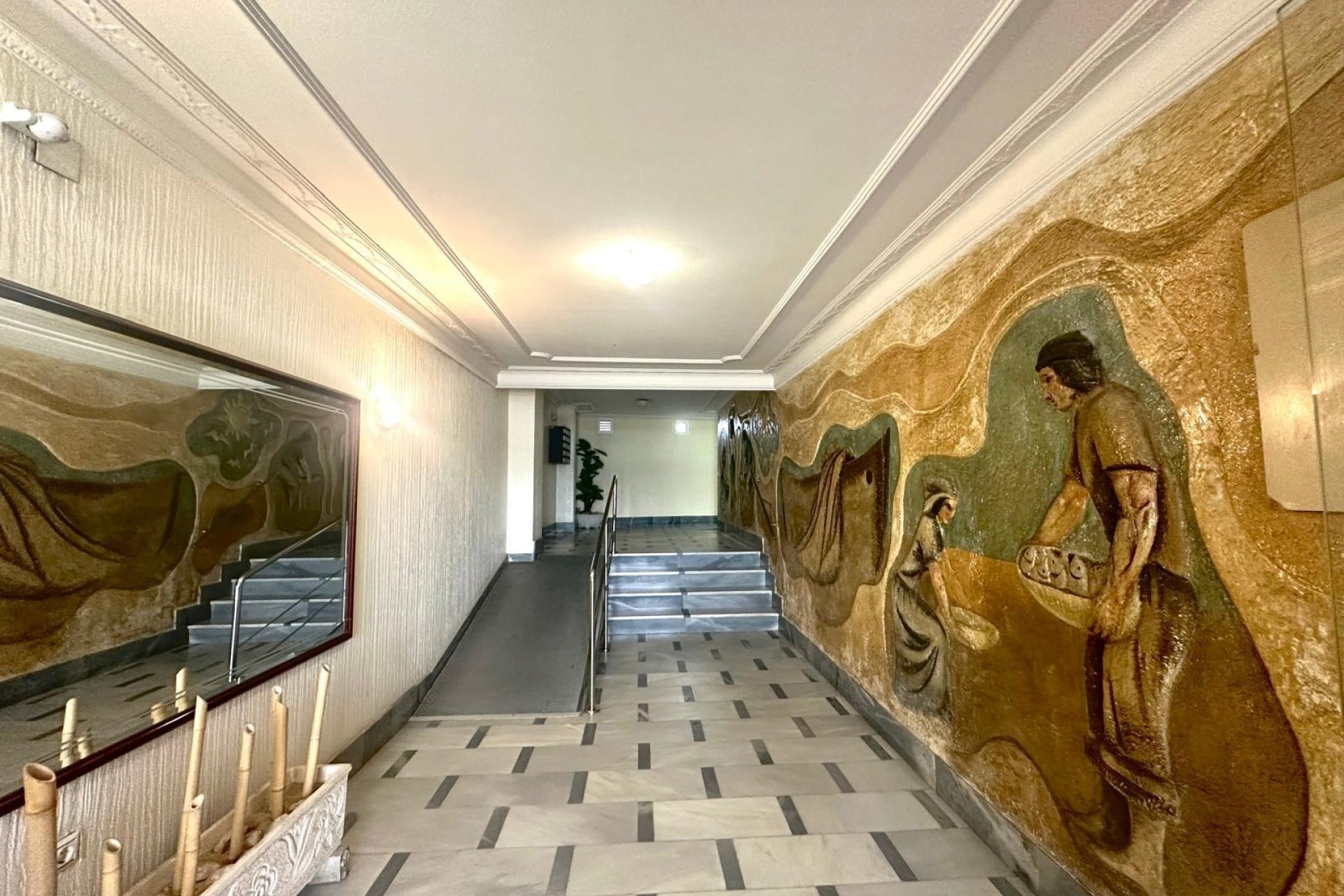 Herverkoop - Appartement -
Torrevieja - Centro