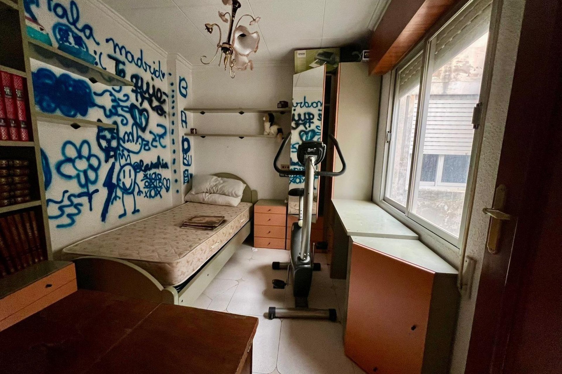 Herverkoop - Appartement -
Torrevieja - Centro