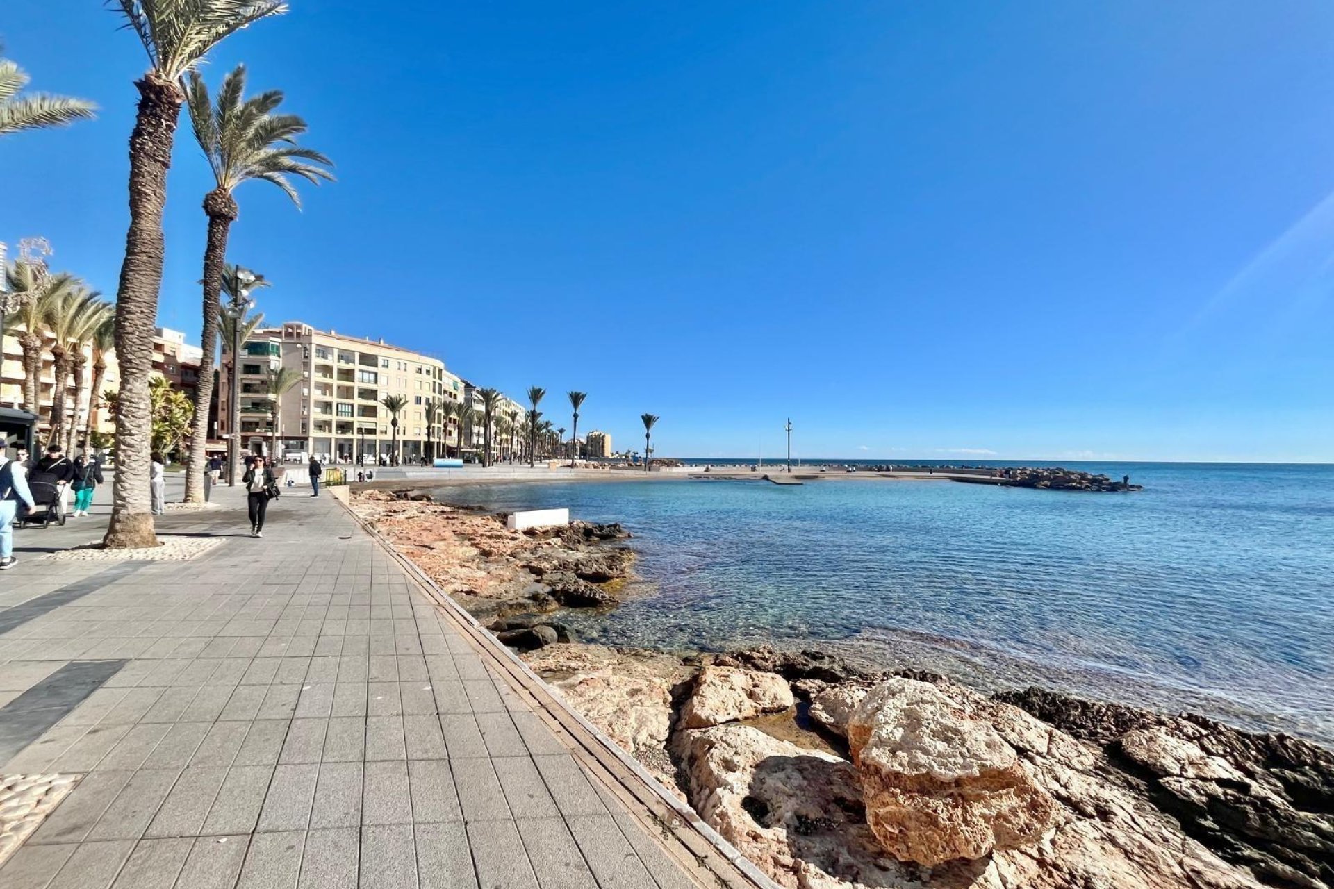 Herverkoop - Appartement -
Torrevieja - Centro