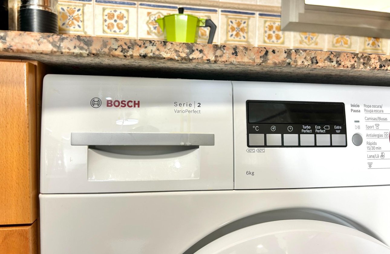 Herverkoop - Appartement -
Torrevieja - Centro