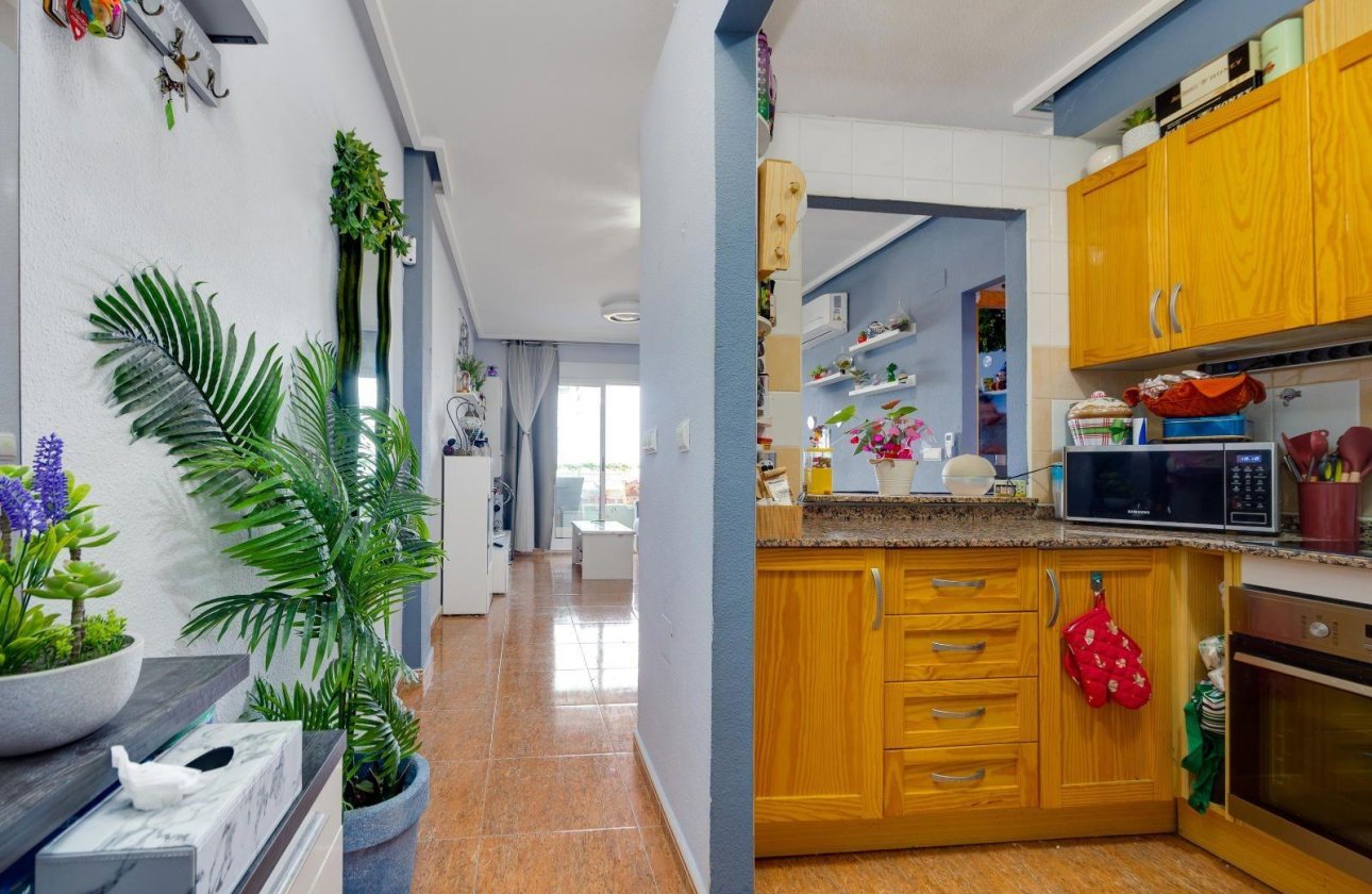 Herverkoop - Appartement -
Torrevieja - Centro