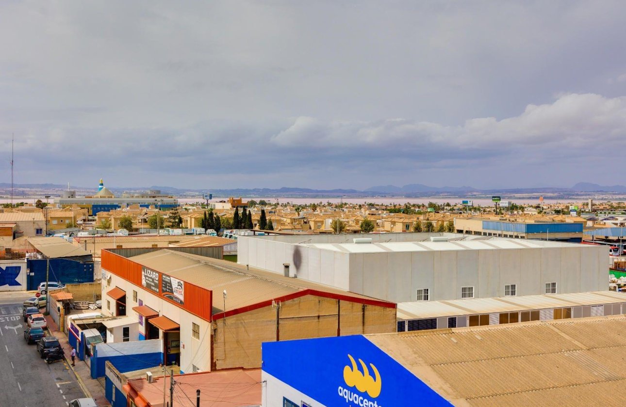 Herverkoop - Appartement -
Torrevieja - Centro