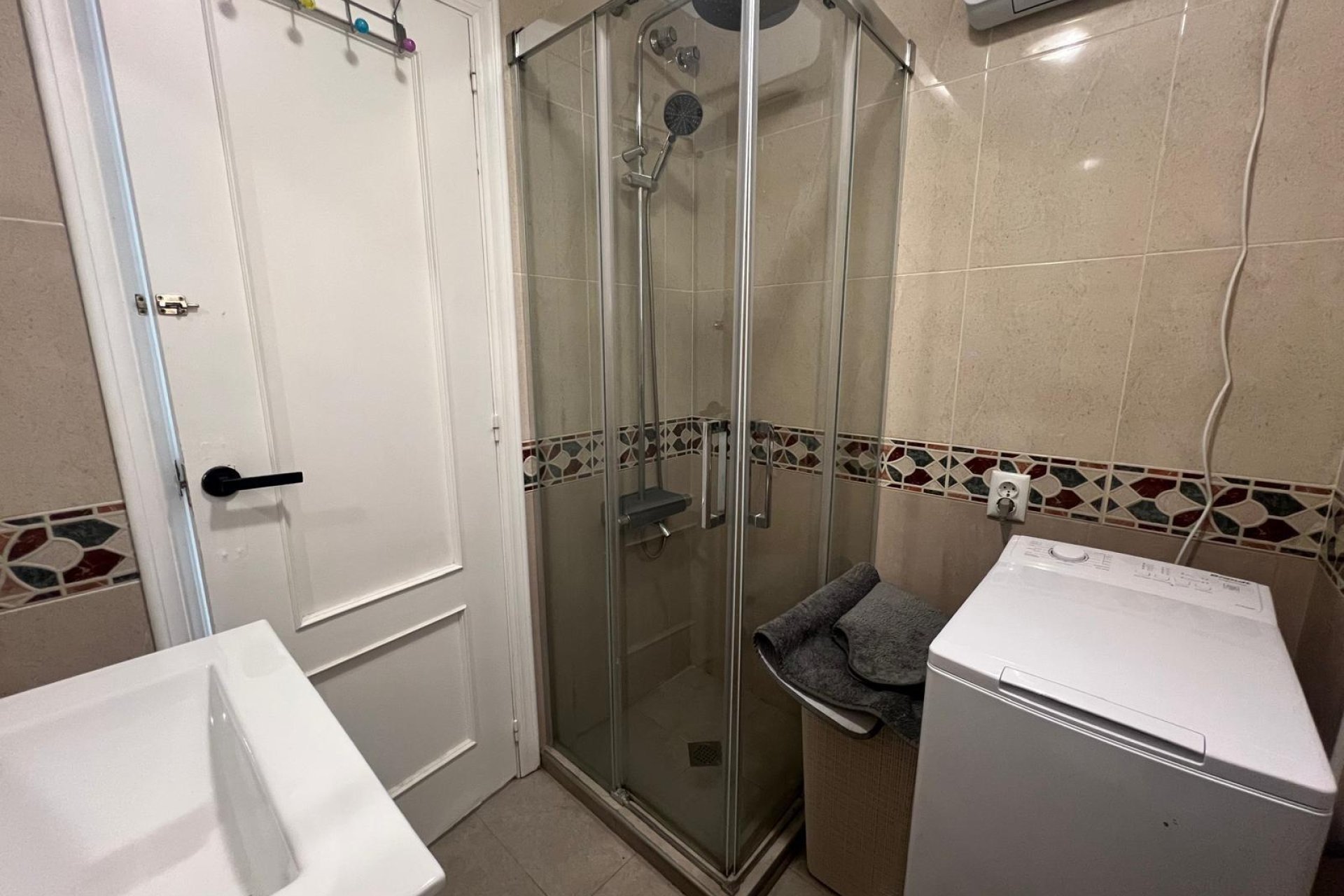 Herverkoop - Appartement -
Torrevieja - Centro