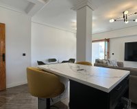 Herverkoop - Appartement -
Torrevieja - Centro