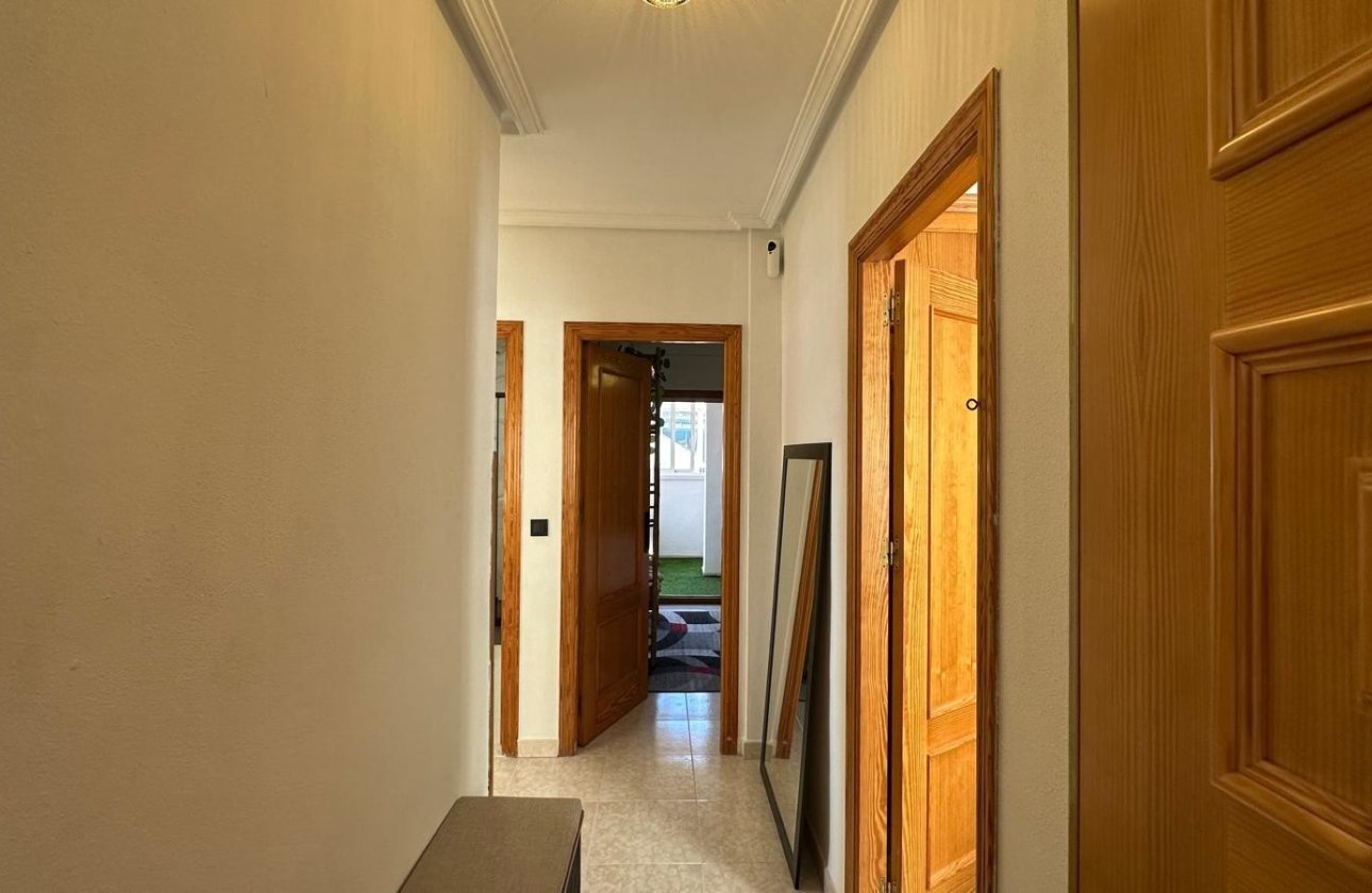 Herverkoop - Appartement -
Torrevieja - Centro